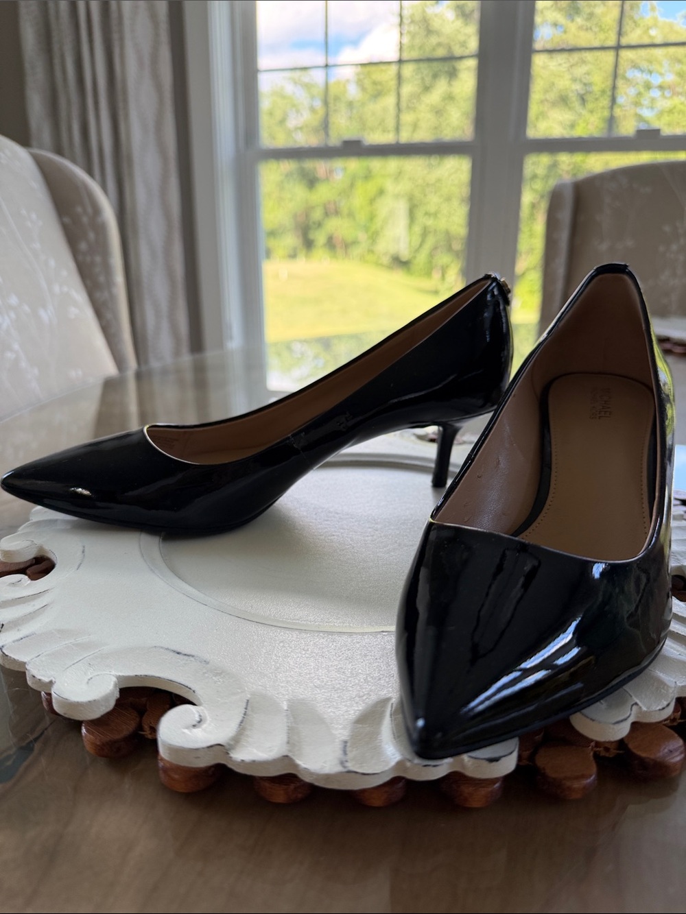 Michael Kors Black Patent Leather Pointed Kitten Heel Pumps